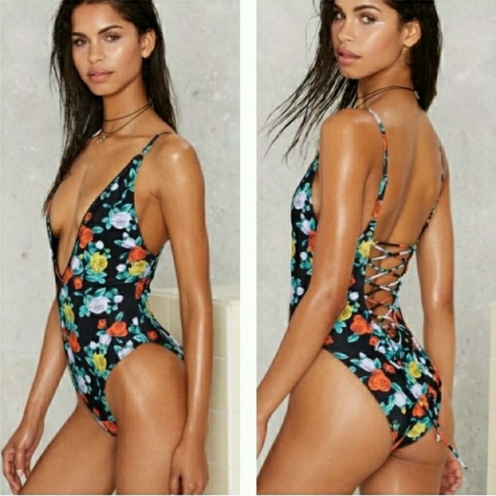 Nasty Gal Black Floral High Leg Deep V-neck Lace Up Back One Piece Swimsuit XS